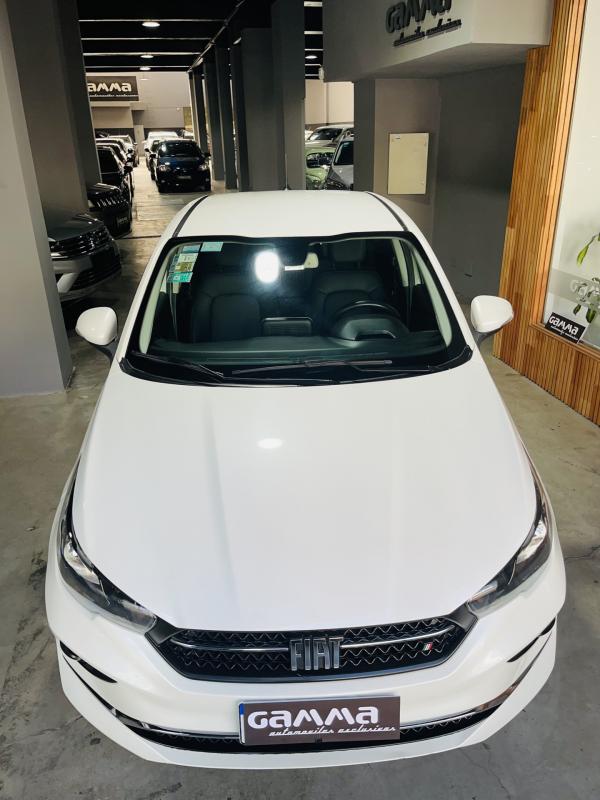 Imagen ilustrativa de Fiat Cronos 1.8 16v Precision At6 Pack Premium