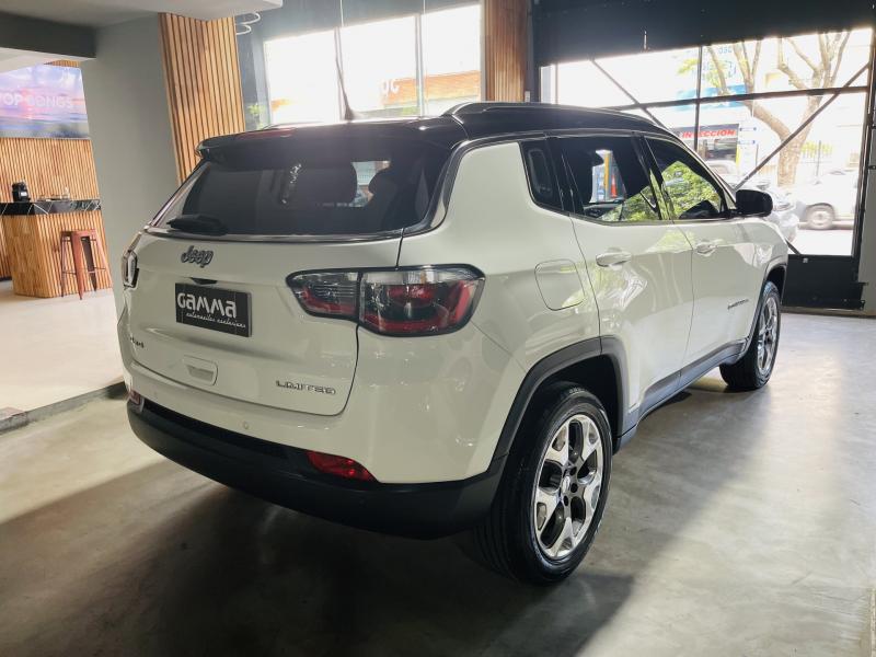 Imagen ilustrativa de Jeep Compass 2.4 Limited 170cv Atx