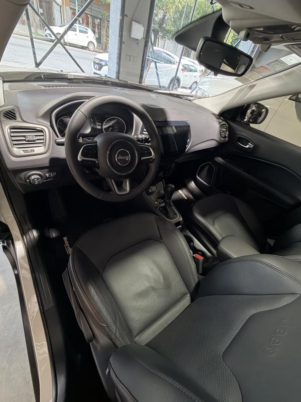 Imagen ilustrativa de Jeep Compass 2.4 Longitude Plus 4X4