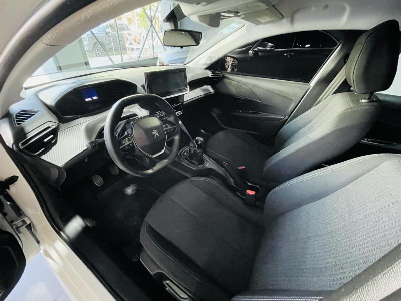 Imagen ilustrativa de Peugeot 208 1.2 New Like