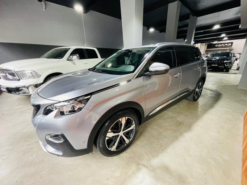 Imagen ilustrativa de Peugeot 5008 1.6 Feline B/techo Tiptronic