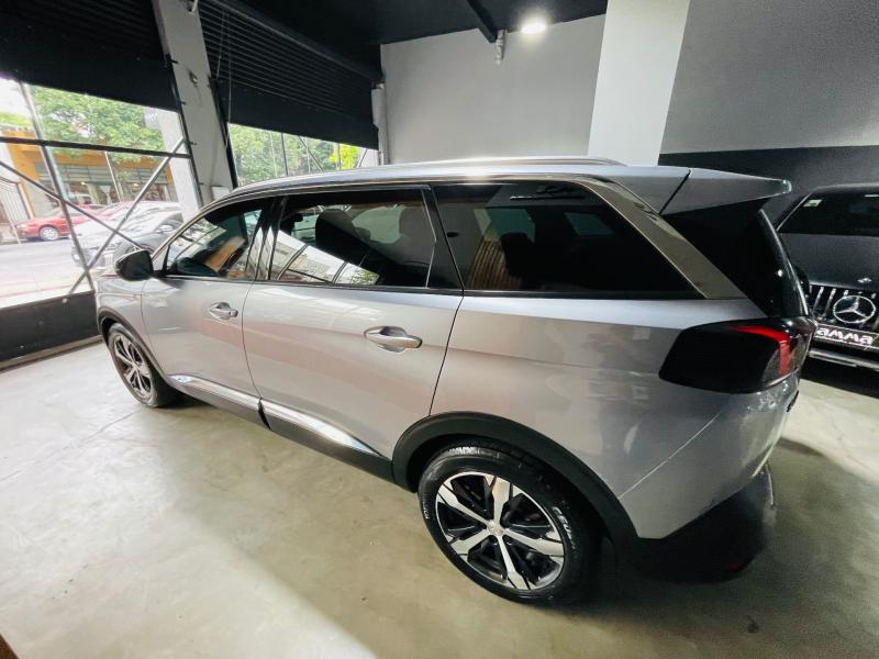 Imagen ilustrativa de Peugeot 5008 1.6 Feline B/techo Tiptronic