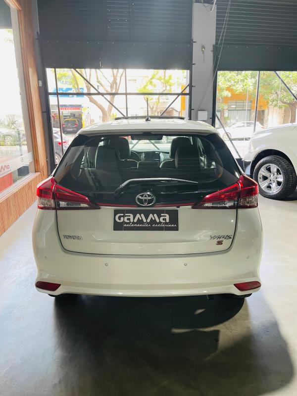 Imagen ilustrativa de Toyota Yaris 1.5 107Cv S Cvt